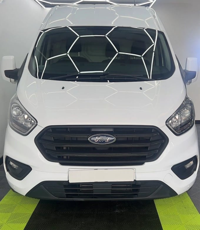 2024 Ford Transit Custom