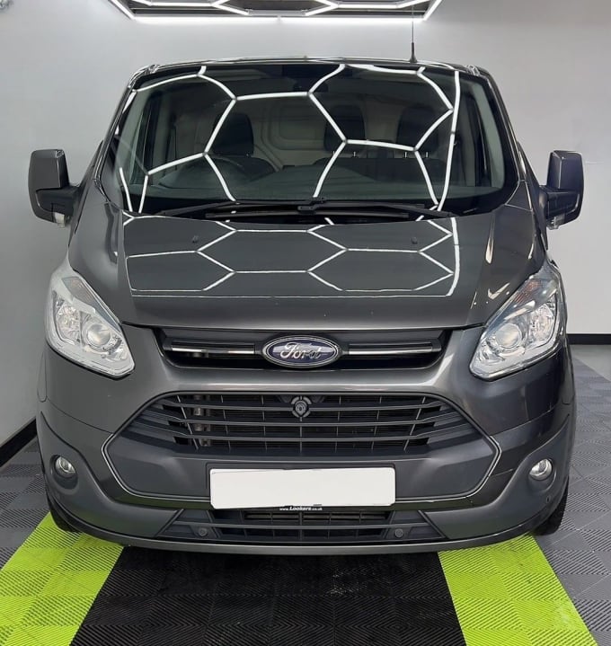 2024 Ford Transit Custom