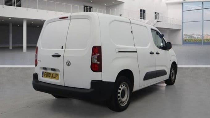 2024 Vauxhall Combo