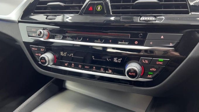 2025 BMW 5 Series
