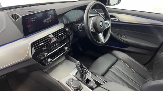 2025 BMW 5 Series
