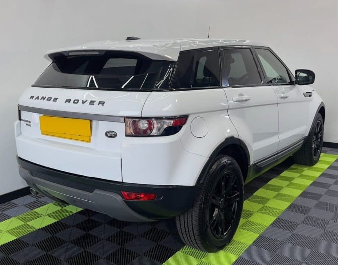 2025 Land Rover Range Rover Evoque