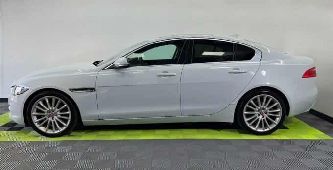 2024 Jaguar Xe