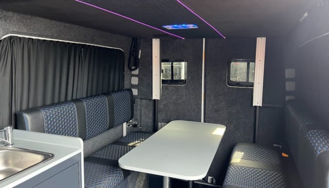 2024 Mercedes-benz Sprinter