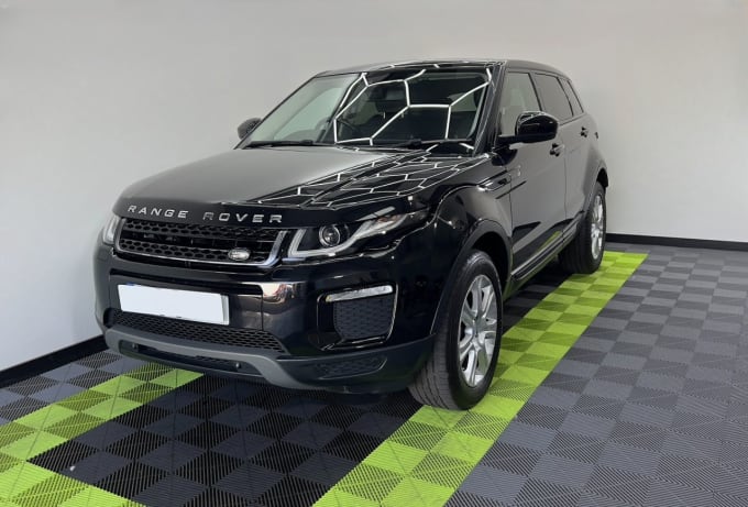 2025 Land Rover Range Rover Evoque