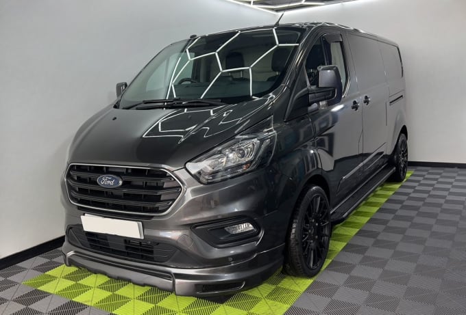 2024 Ford Transit Custom