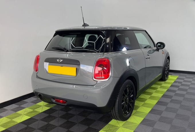 2025 Mini Hatch One