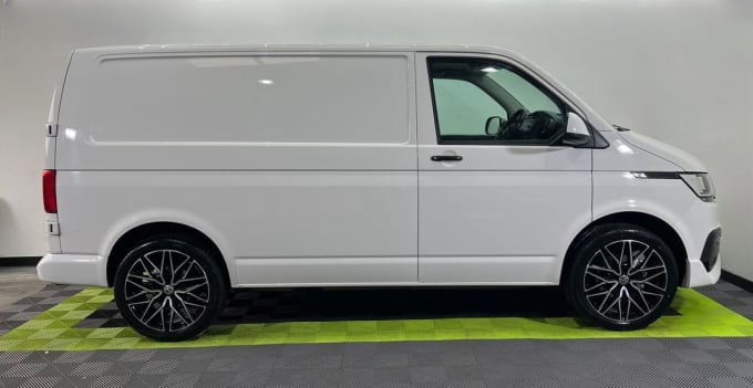 2025 Volkswagen Transporter