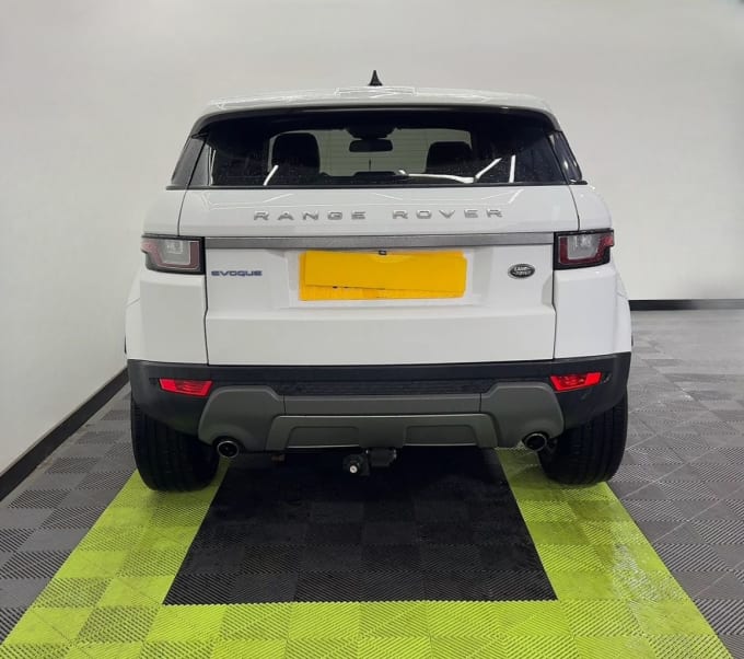 2025 Land Rover Range Rover Evoque