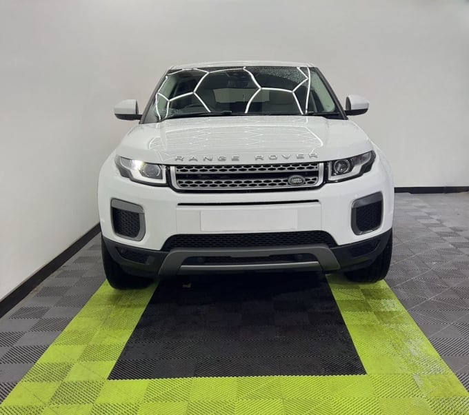 2025 Land Rover Range Rover Evoque