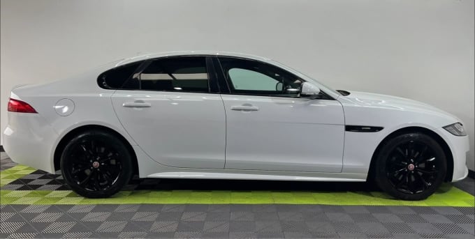 2024 Jaguar Xf