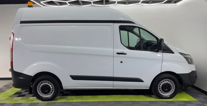 2025 Ford Transit Custom