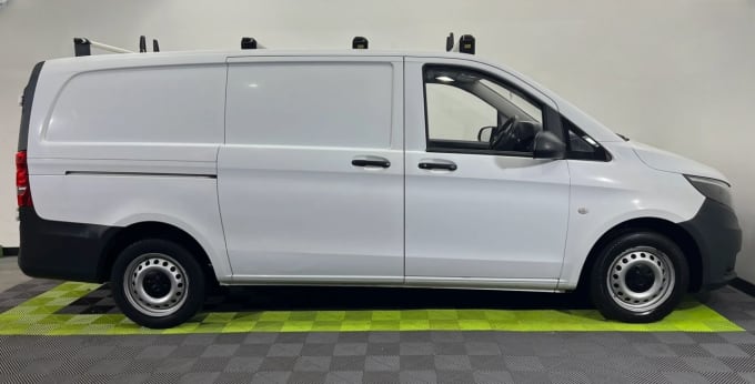 2025 Mercedes-benz Vito