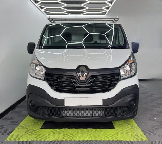 2025 Renault Trafic