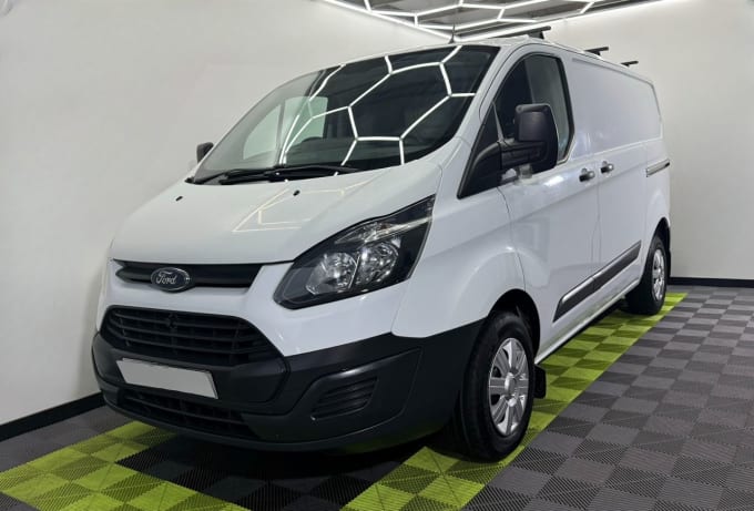 2025 Ford Transit Custom