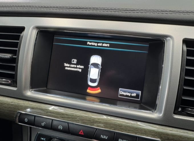 2025 Jaguar Xf