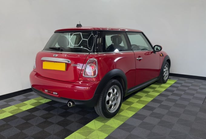 2025 Mini Hatch