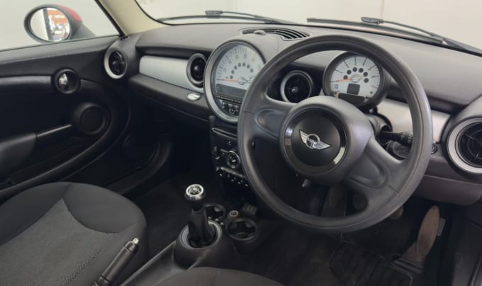 2025 Mini Hatch