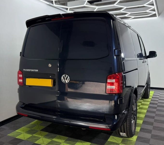 2025 Volkswagen Transporter