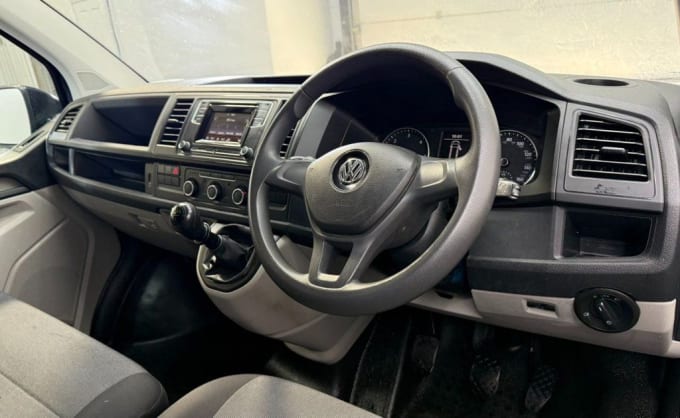 2025 Volkswagen Transporter