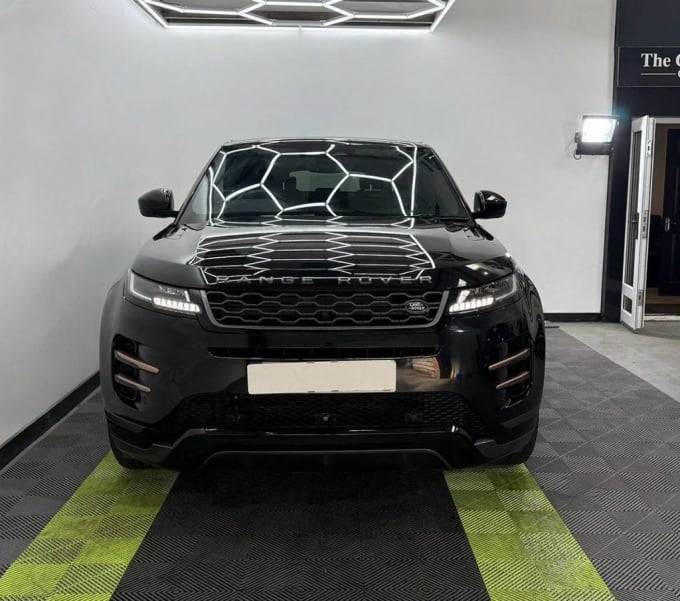 2025 Land Rover Range Rover Evoque
