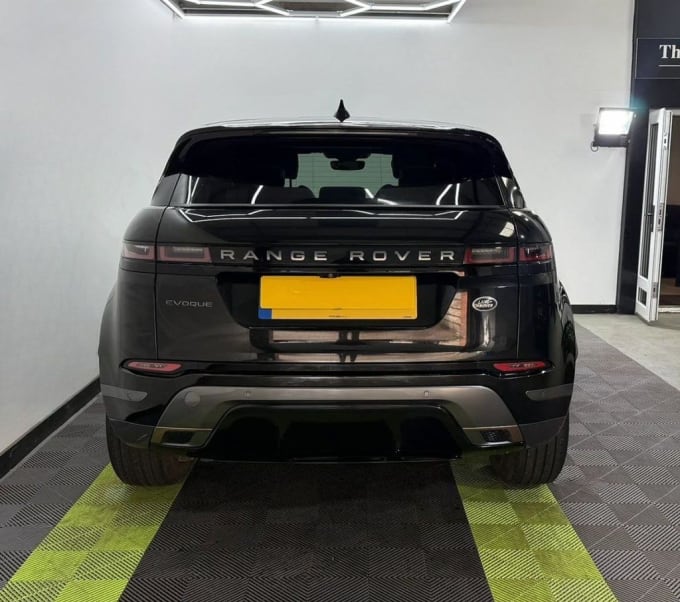 2025 Land Rover Range Rover Evoque