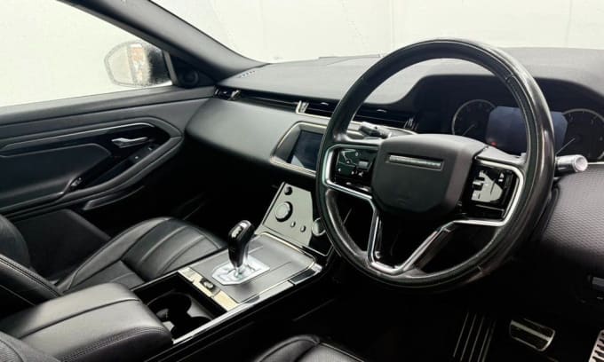 2025 Land Rover Range Rover Evoque