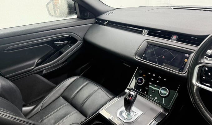 2025 Land Rover Range Rover Evoque