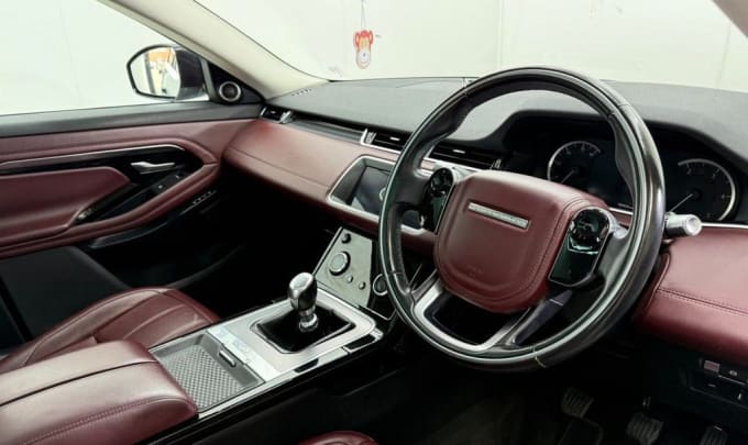 2025 Land Rover Range Rover Evoque