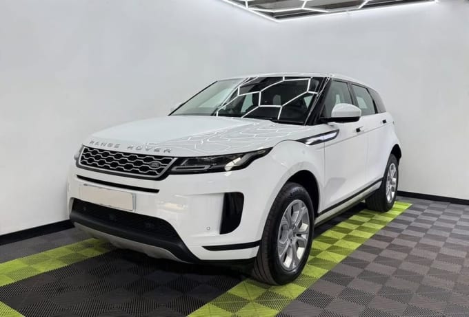 2025 Land Rover Range Rover Evoque