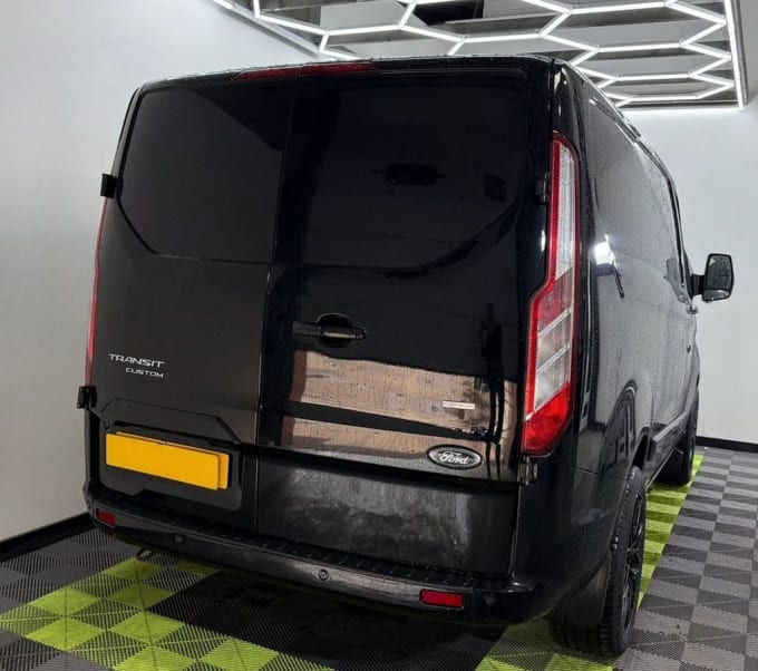 2025 Ford Transit Custom
