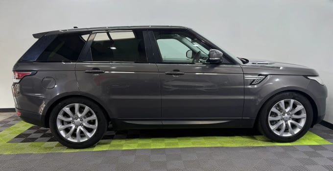 2025 Land Rover Range Rover Sport