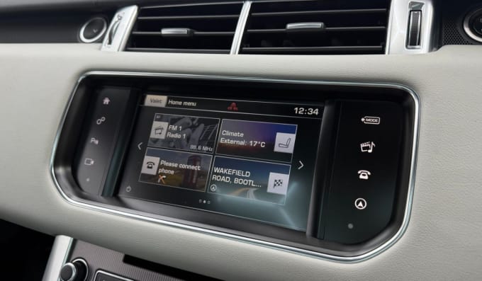 2025 Land Rover Range Rover Sport
