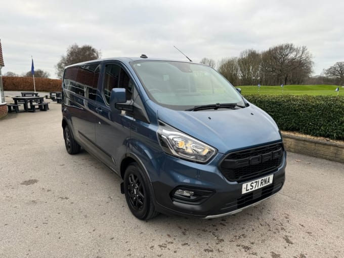 2025 Ford Transit Custom