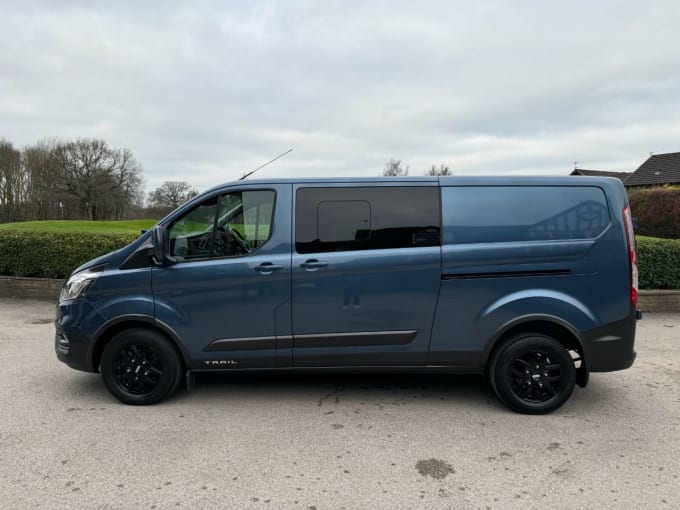 2025 Ford Transit Custom