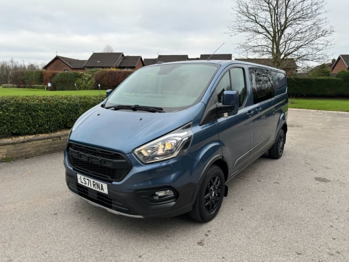 2025 Ford Transit Custom