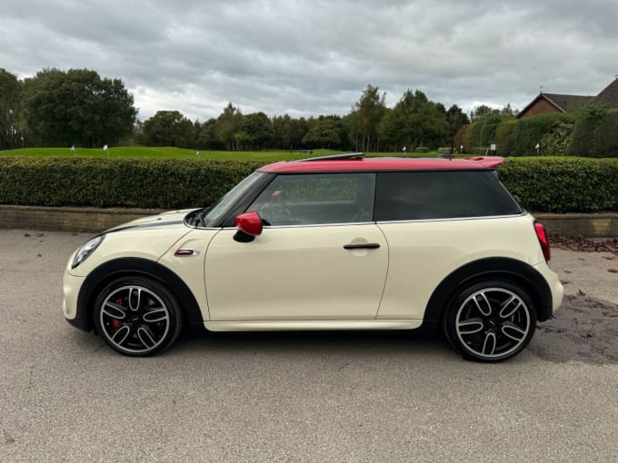 2024 Mini Hatch