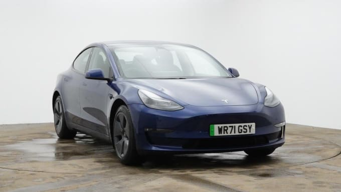 2025 Tesla Model 3