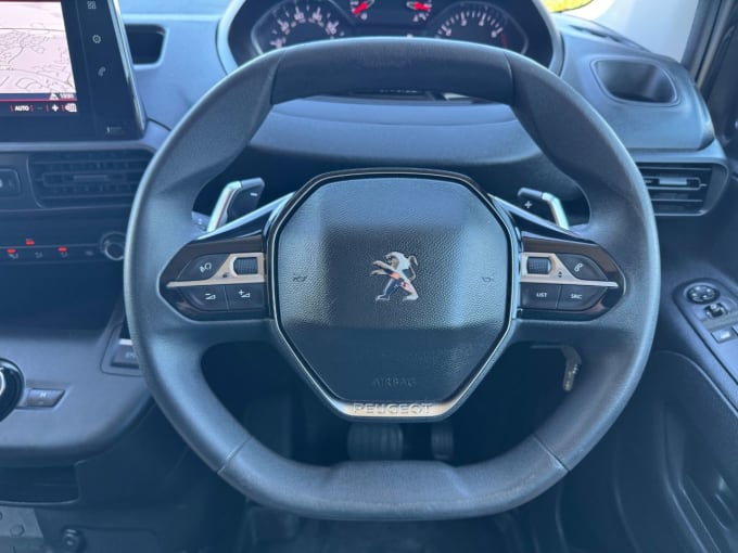 2025 Peugeot Partner