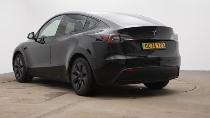 2025 Tesla Model Y