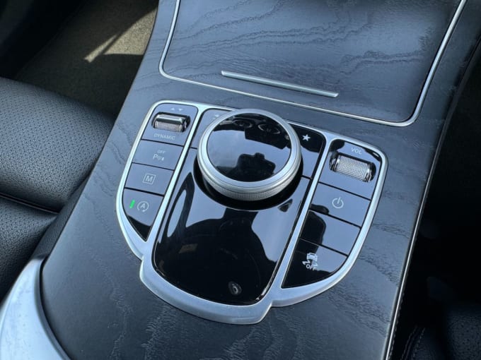 2025 Mercedes-benz Glc