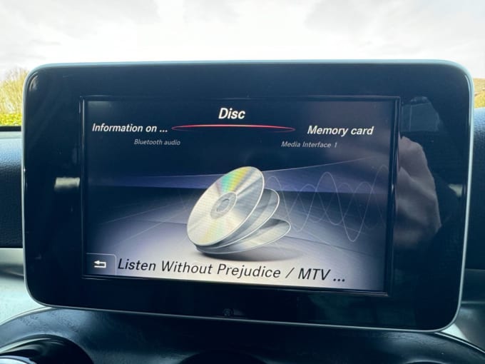 2025 Mercedes-benz Glc