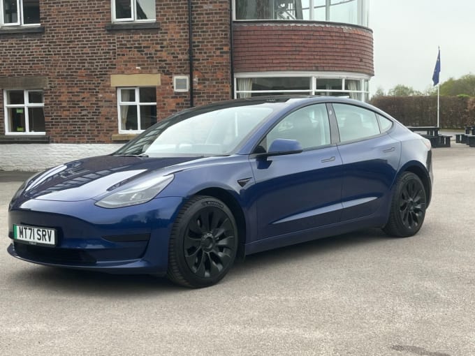 2025 Tesla Model 3