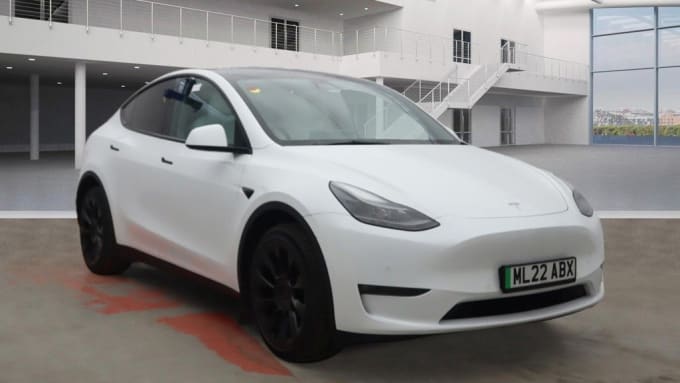 2025 Tesla Model Y