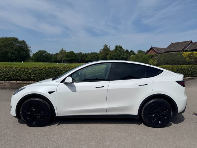 2025 Tesla Model Y