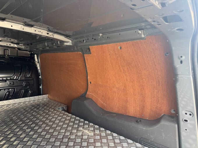 2025 Ford Transit Connect