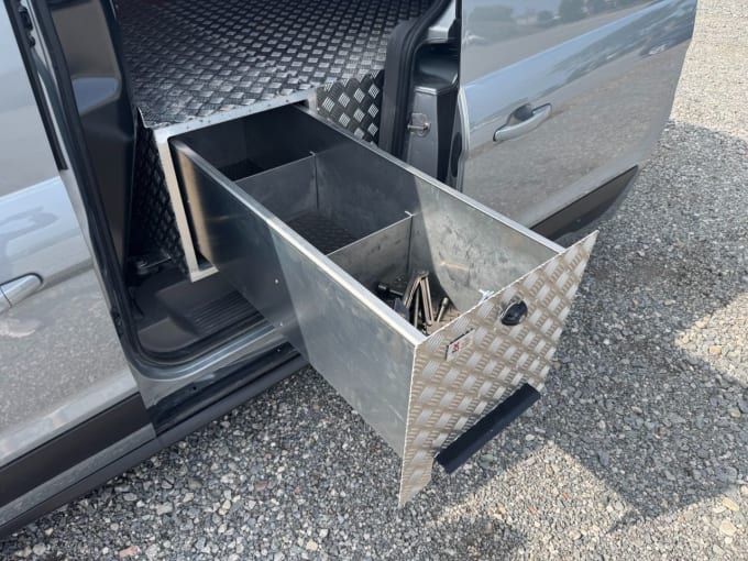 2025 Ford Transit Connect