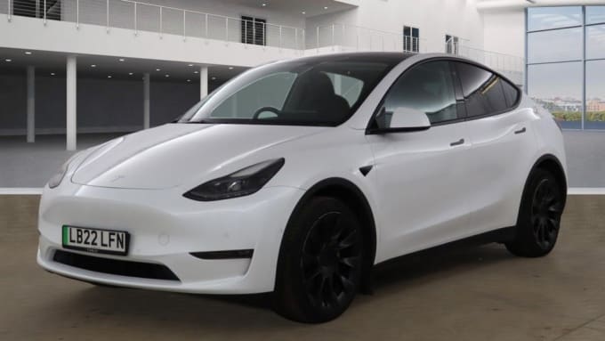 2025 Tesla Model Y