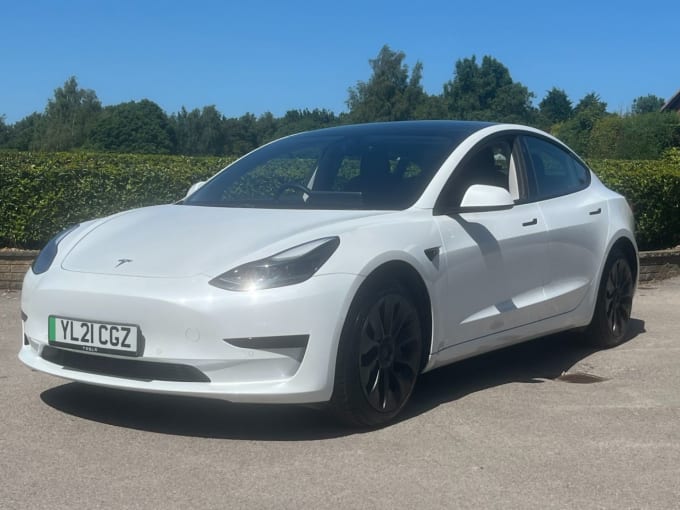 2025 Tesla Model 3