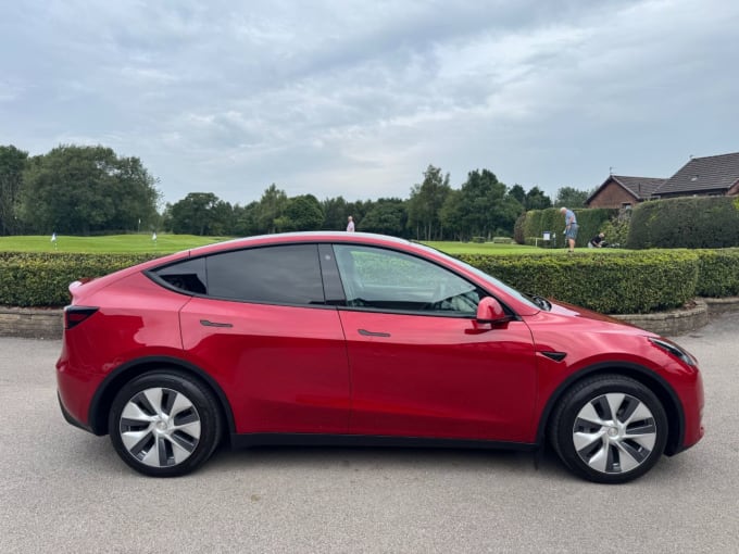 2025 Tesla Model Y